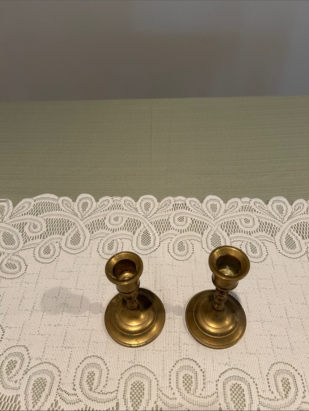 Set of 2 Brass Candle Holders with twisted taper candles. See pics for sizes - Picture 8 of 11